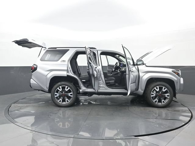 New 2026 Toyota 4Runner TRD Sport AWD/4WD image 30