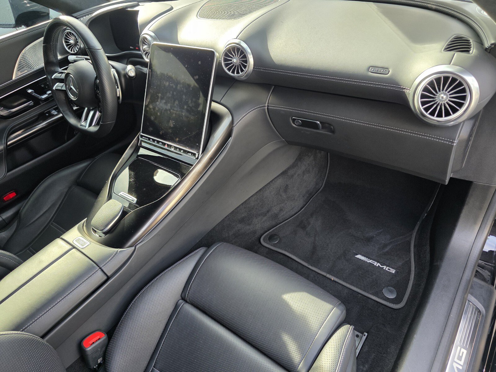 Used 2022 Mercedes-Benz SL 63 AMG 4MATIC image 14