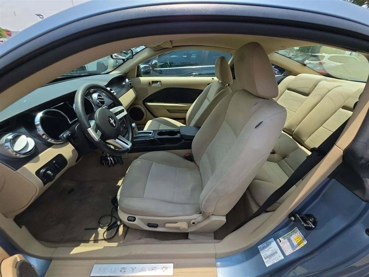 Used 2007 Ford Mustang Coupe RWD image 4