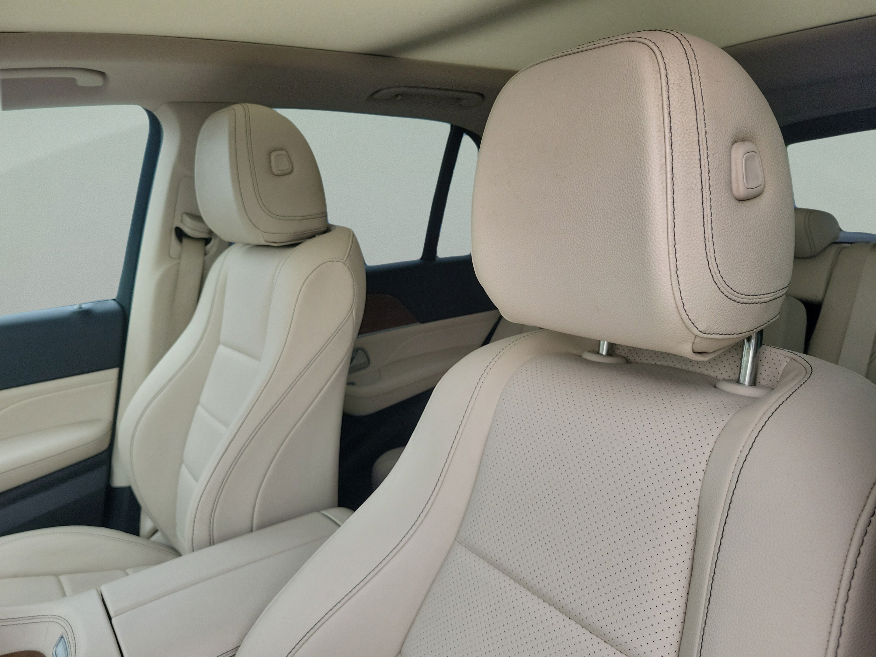 Used 2023 Mercedes-Benz GLE 350 image 25