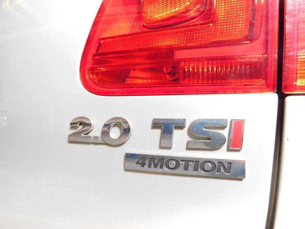 Used 2015 Volkswagen Tiguan SE AWD/4WD image 12