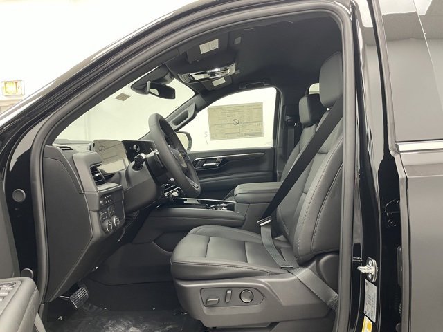 New 2026 Chevrolet Suburban LT w/ Comfort Package image 8