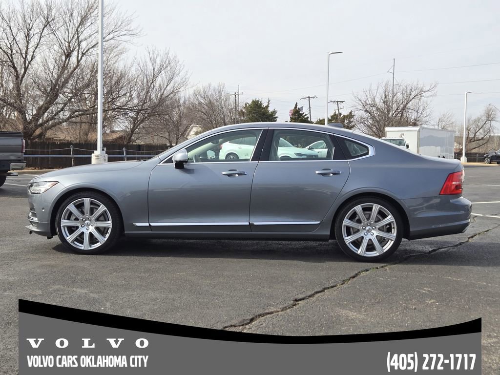 Used 2017 Volvo S90 T6 Inscription w/ Vision Package image 3
