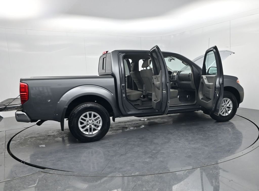 Used 2019 Nissan Frontier SV image 57