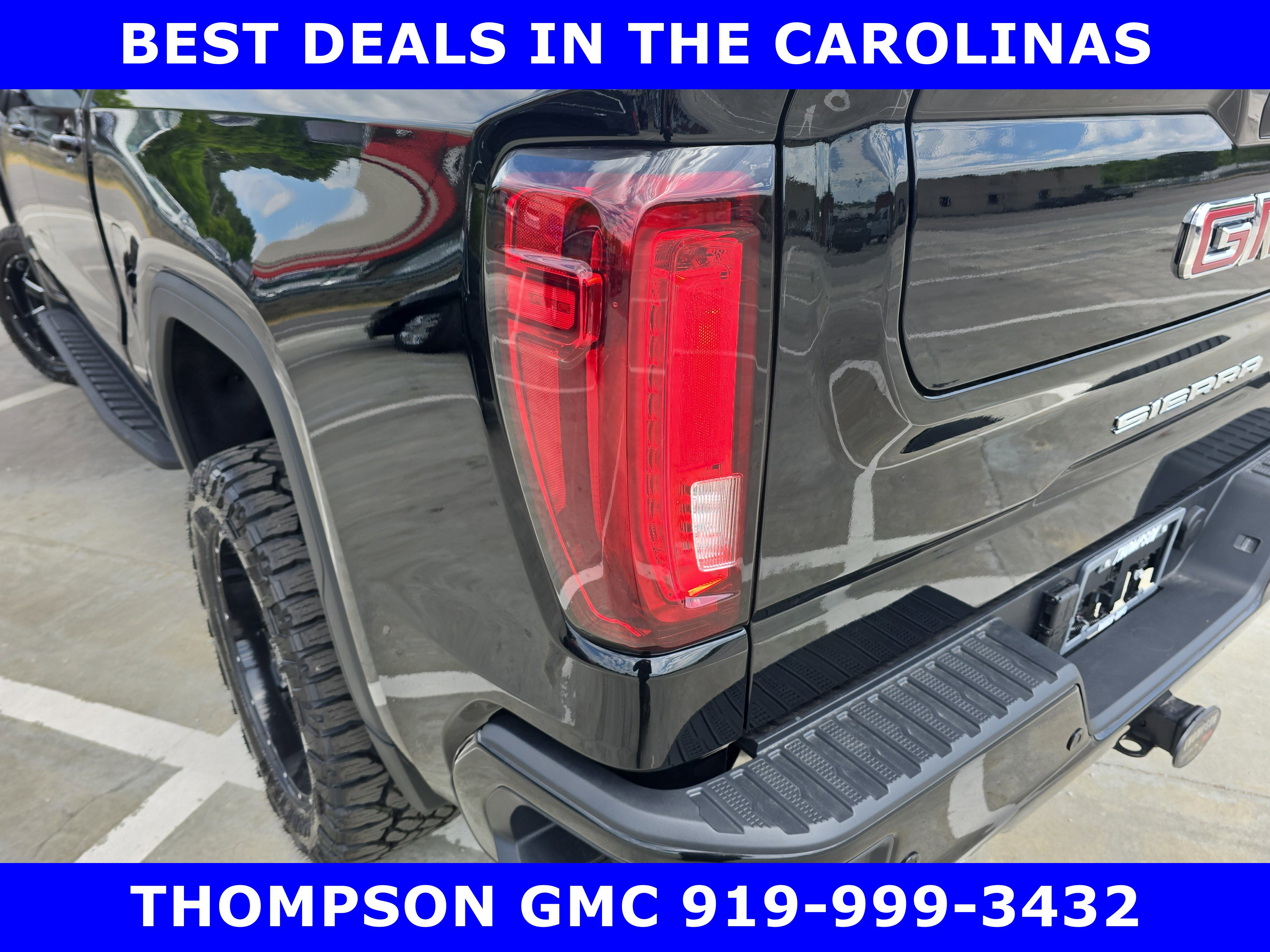 New 2026 GMC Sierra 1500 AT4 w/ Technology Package AWD/4WD image 32