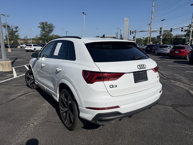 Used 2023 Audi Q3 2.0T Premium Plus w/ Premium Plus Package AWD/4WD image 3