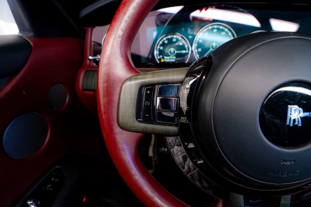 Used 2021 Rolls-Royce Ghost AWD/4WD image 32