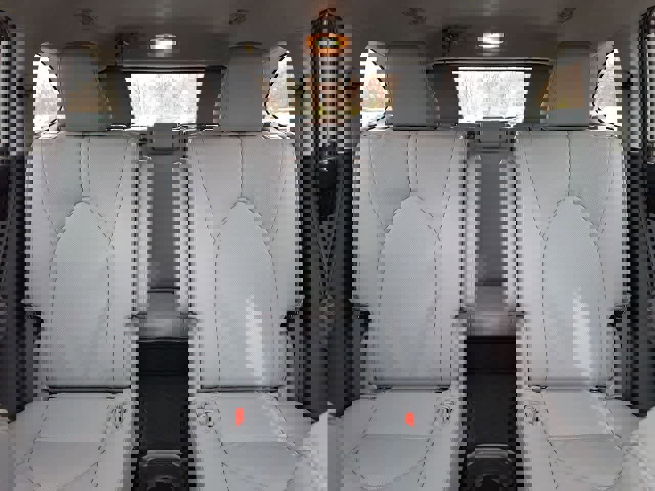 Used 2021 Toyota Highlander Limited image 13