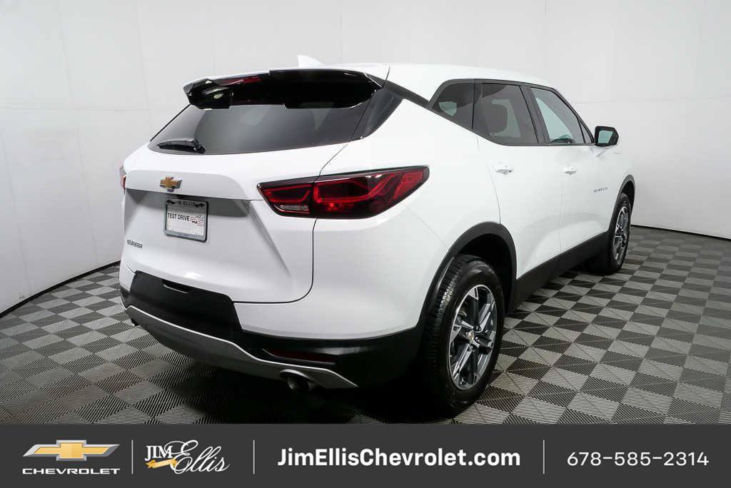 Certified 2025 Chevrolet Blazer LT FWD image 26
