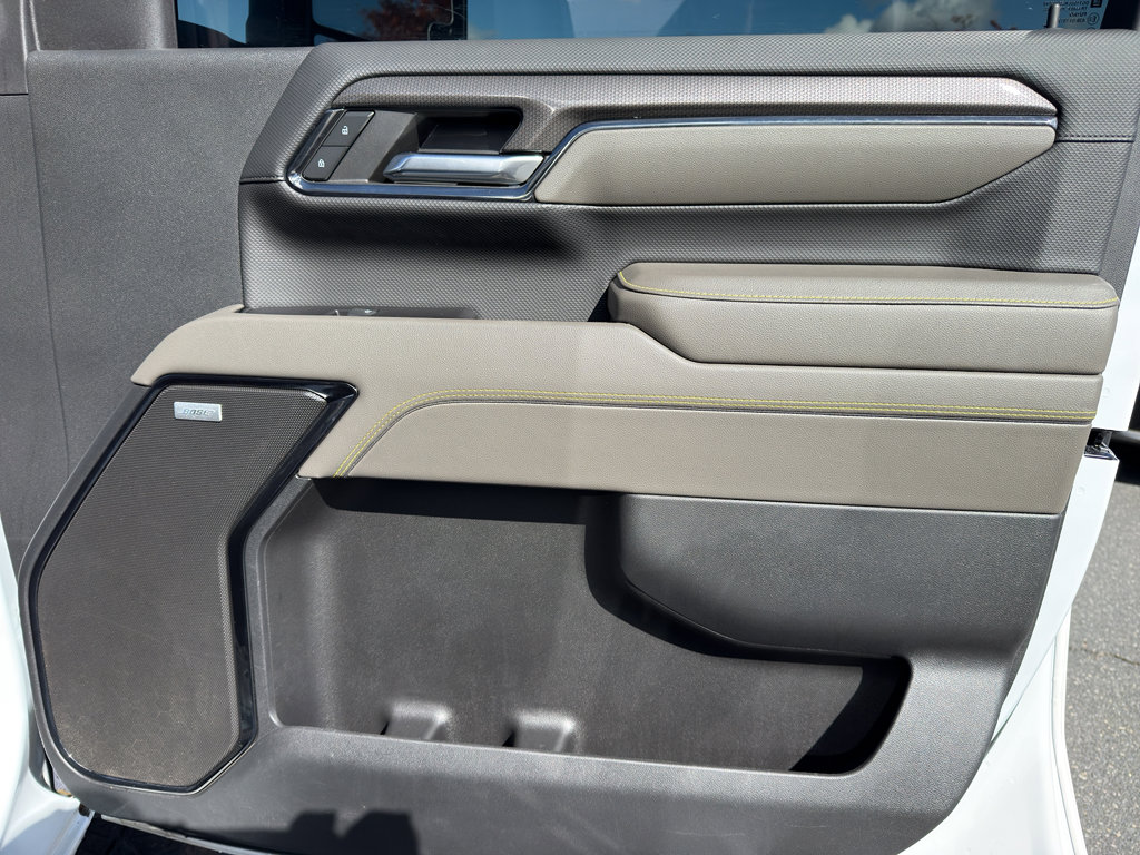 Used 2024 Chevrolet Silverado 2500 ZR2 image 34