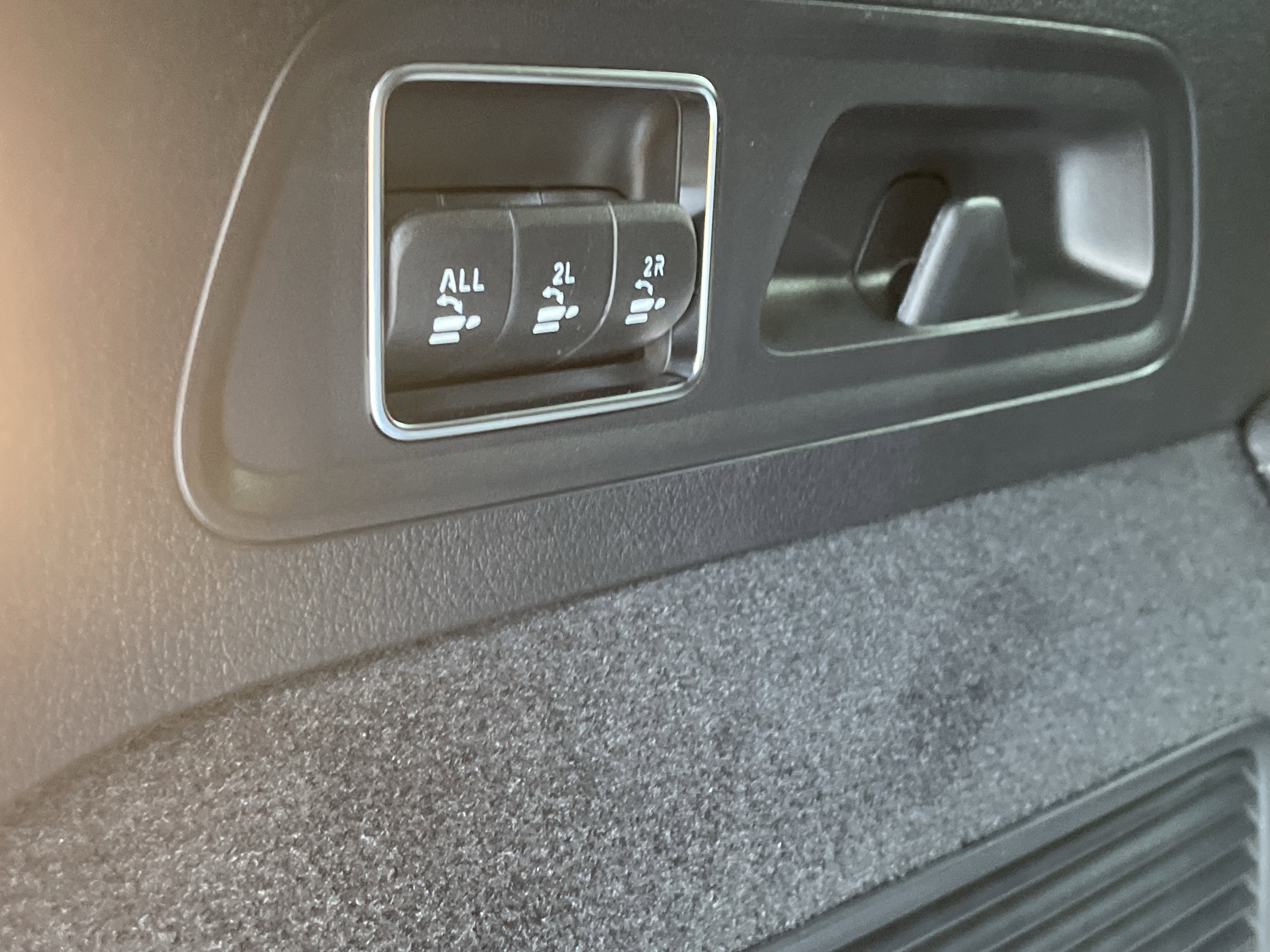 New 2026 Mercedes-Benz GLS 450 4MATIC image 10