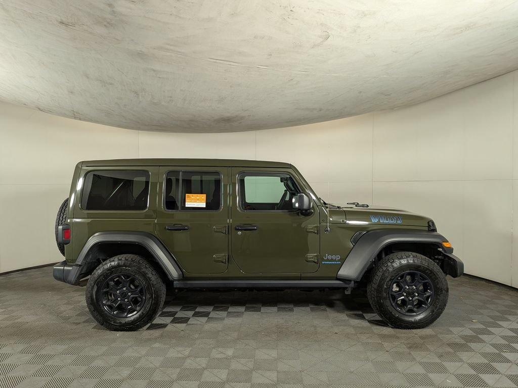 Certified 2023 Jeep Wrangler Unlimited w/ Sun & Screen Package AWD/4WD image 7