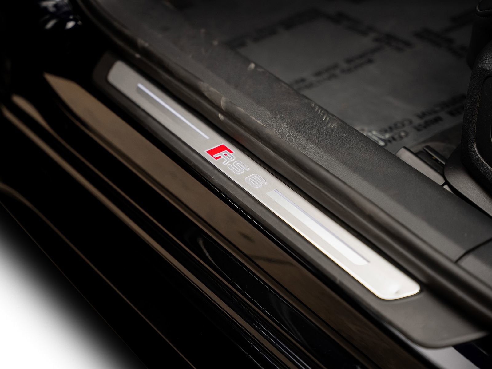 Used 2023 Audi RS 6 w/ Executive Package AWD/4WD image 68