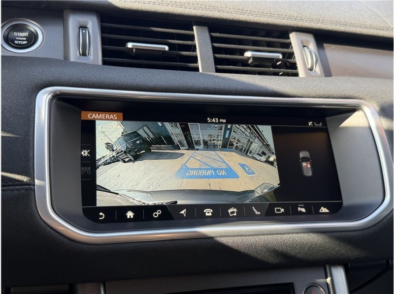 Used 2018 Land Rover Range Rover Evoque AWD/4WD image 51