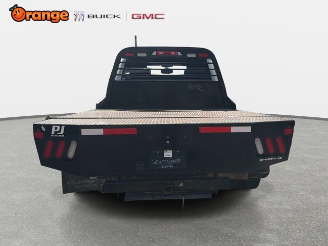Used 2022 RAM 3500 Tradesman w/ Chrome Appearance Group AWD/4WD image 4