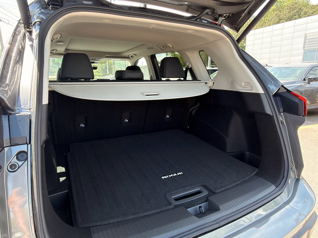 New 2026 Nissan Rogue SV FWD image 22