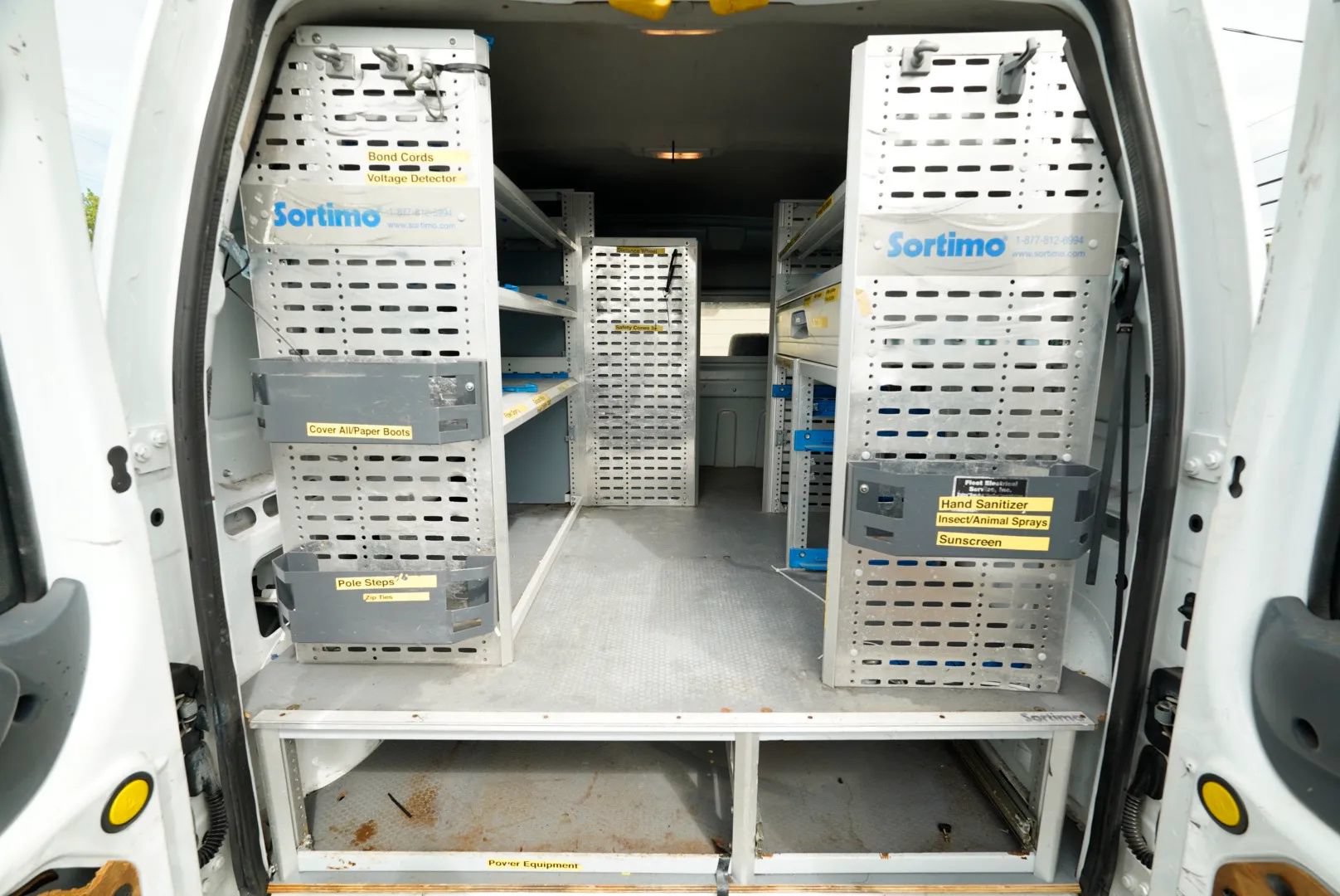 Used 2013 Ford Transit Connect XL FWD image 21