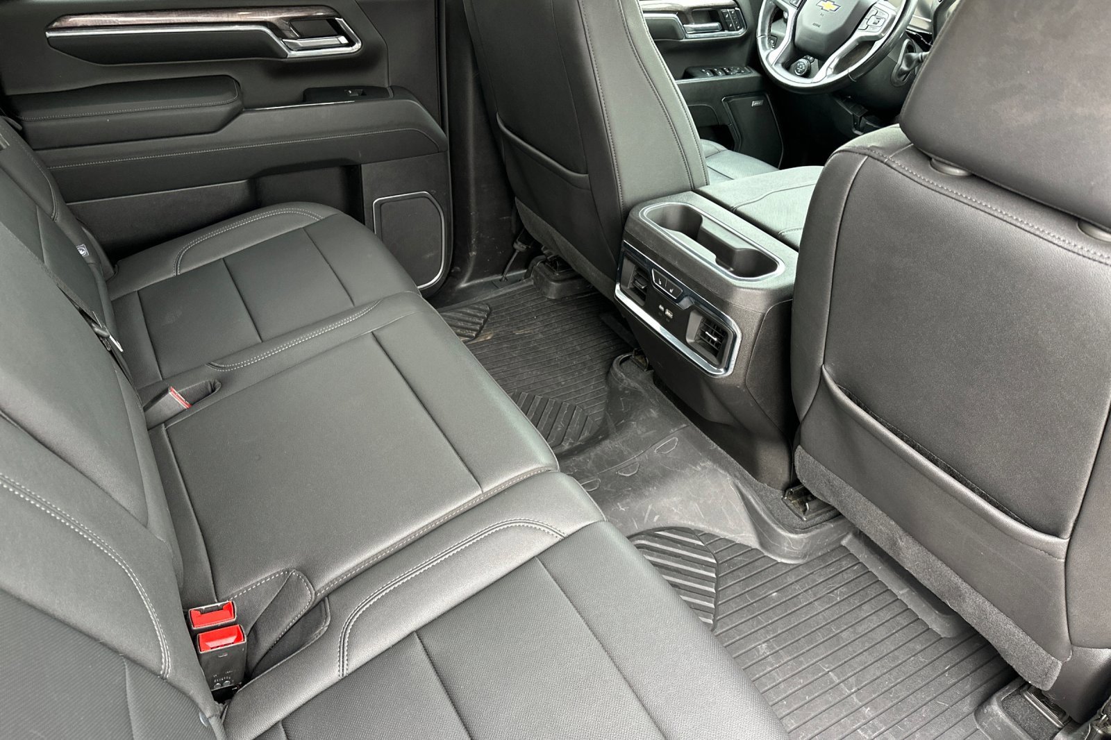 Used 2024 Chevrolet Silverado 2500 LTZ w/ LTZ Premium Package image 17