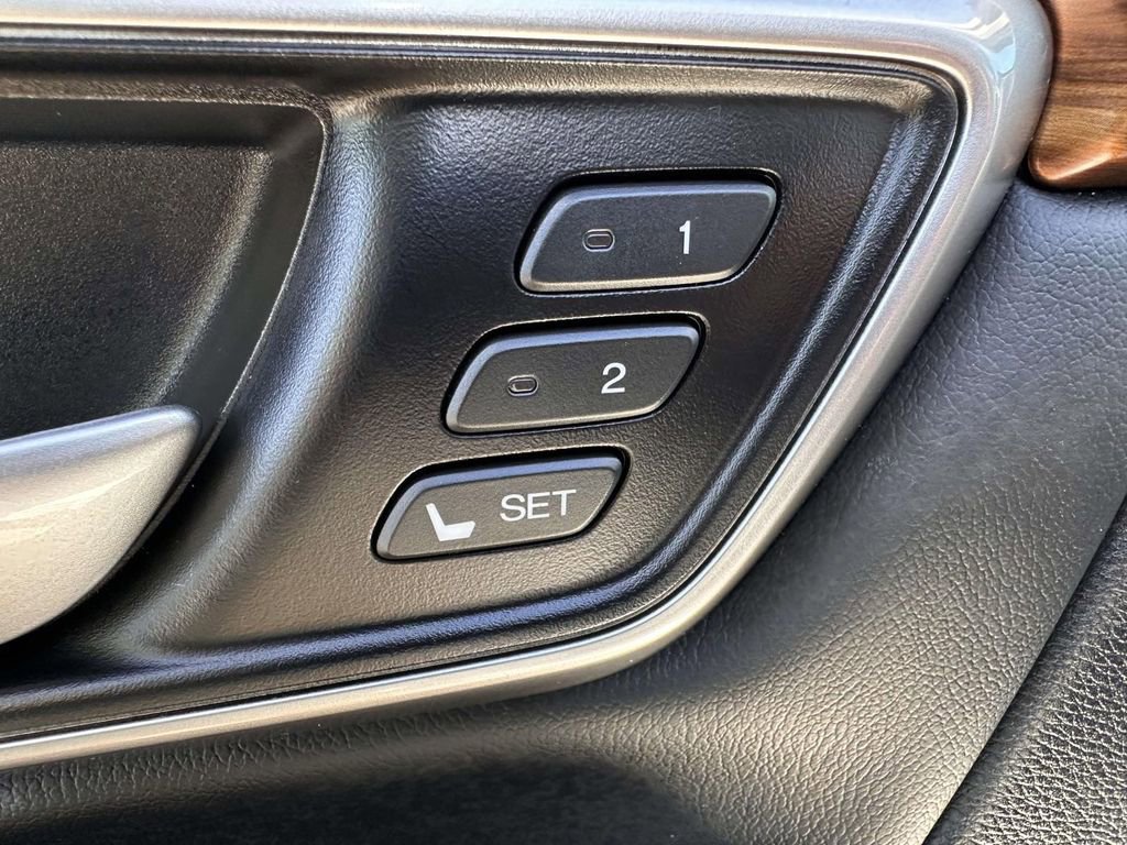 Used 2022 Honda CR-V EX-L image 10