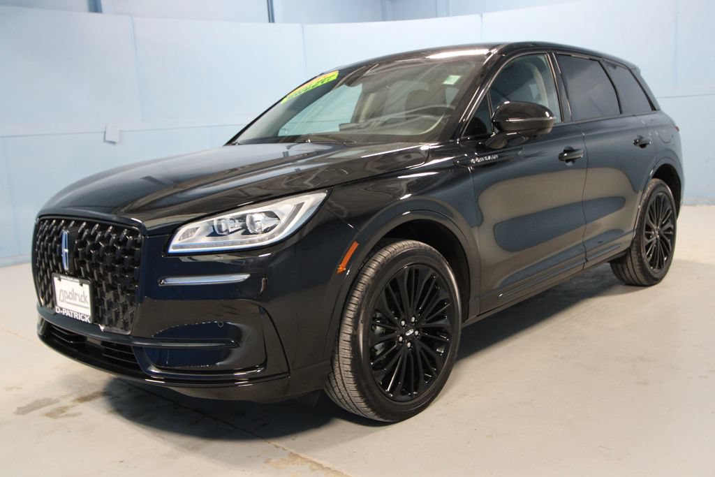 Used 2025 Lincoln Corsair Reserve w/ Jet Appearance Package AWD/4WD image 28