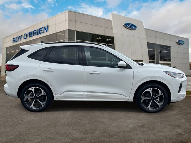 Certified 2024 Ford Escape ST-Line Select w/ Tech Pack #2 AWD/4WD image 6