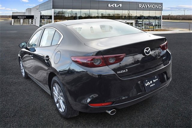 Used 2021 MAZDA MAZDA3 s image 5