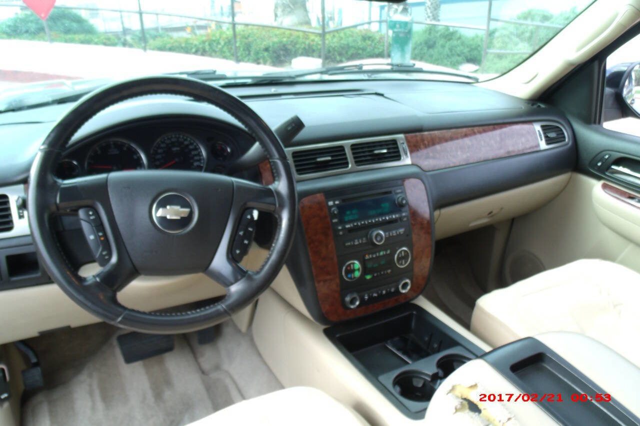 Used 2007 Chevrolet Tahoe LT w/ LT Preferred Equipment Group RWD image 11