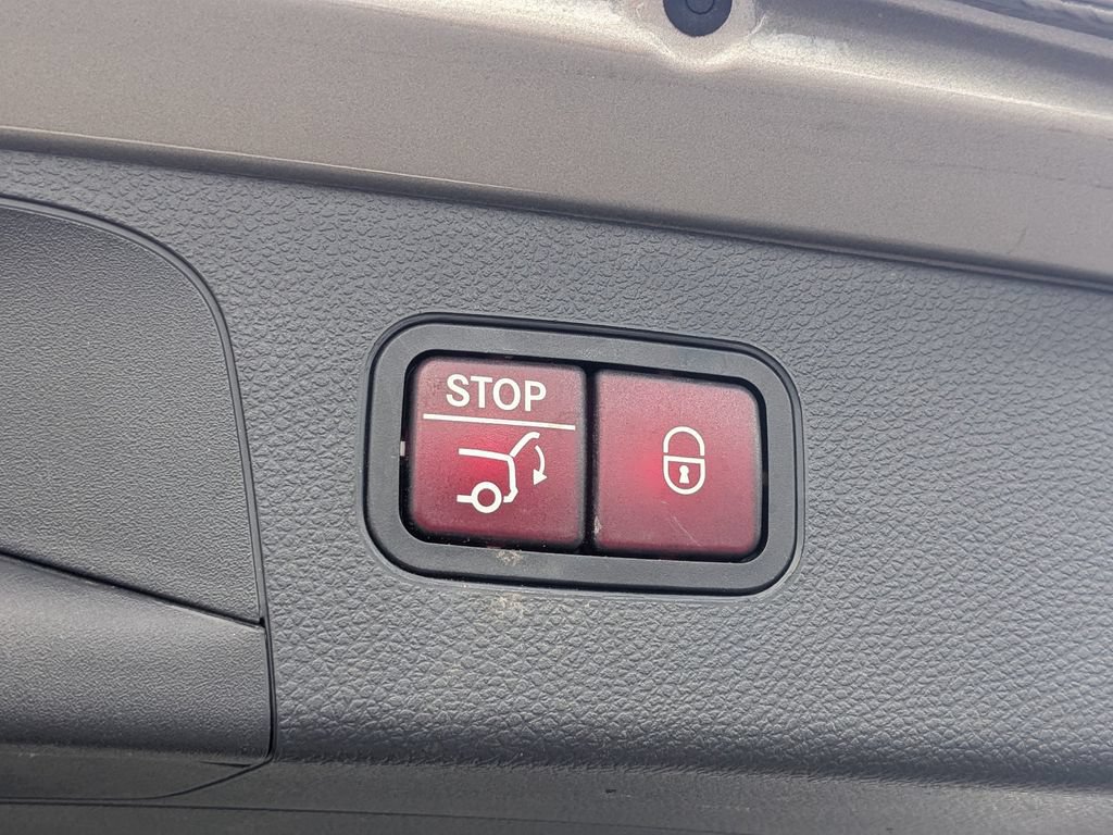 Certified 2021 Mercedes-Benz GLC 300 image 31