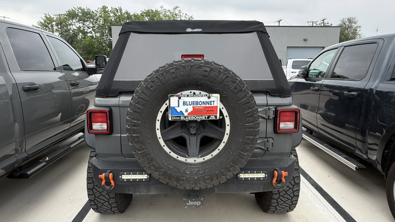 Certified 2018 Jeep Wrangler Unlimited Sport S AWD/4WD image 21
