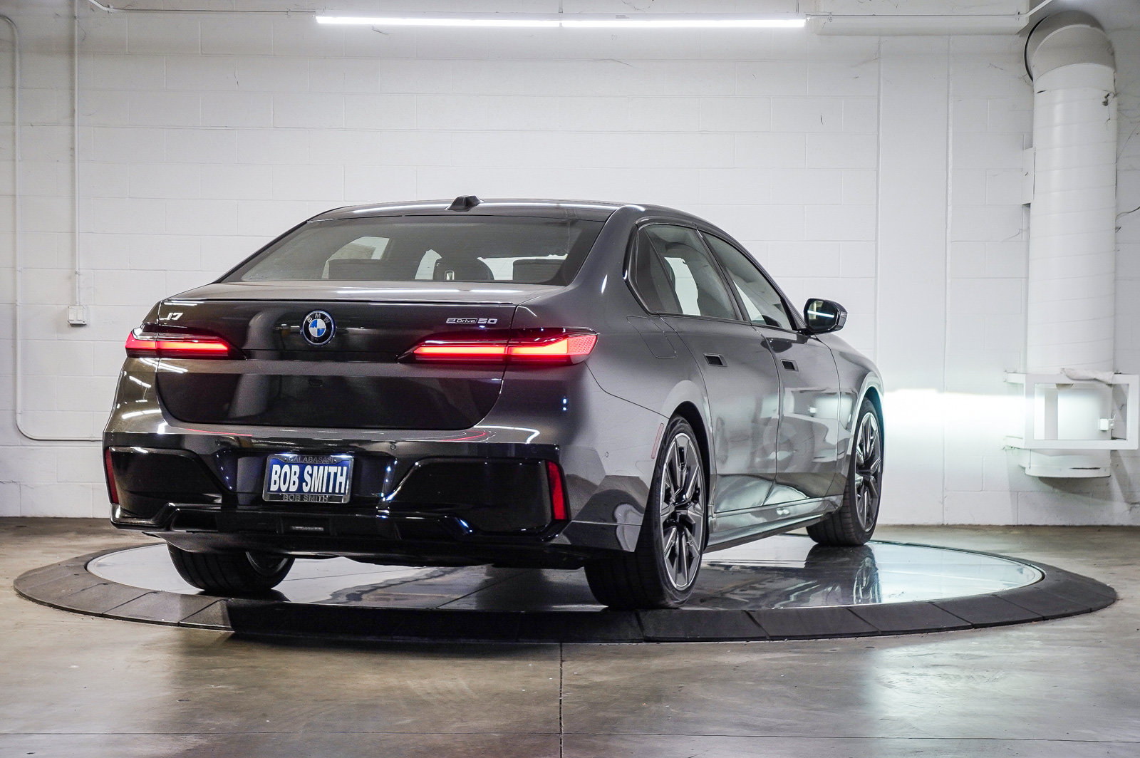 New 2026 BMW i7 eDrive50 w/ M Sport Package RWD image 6