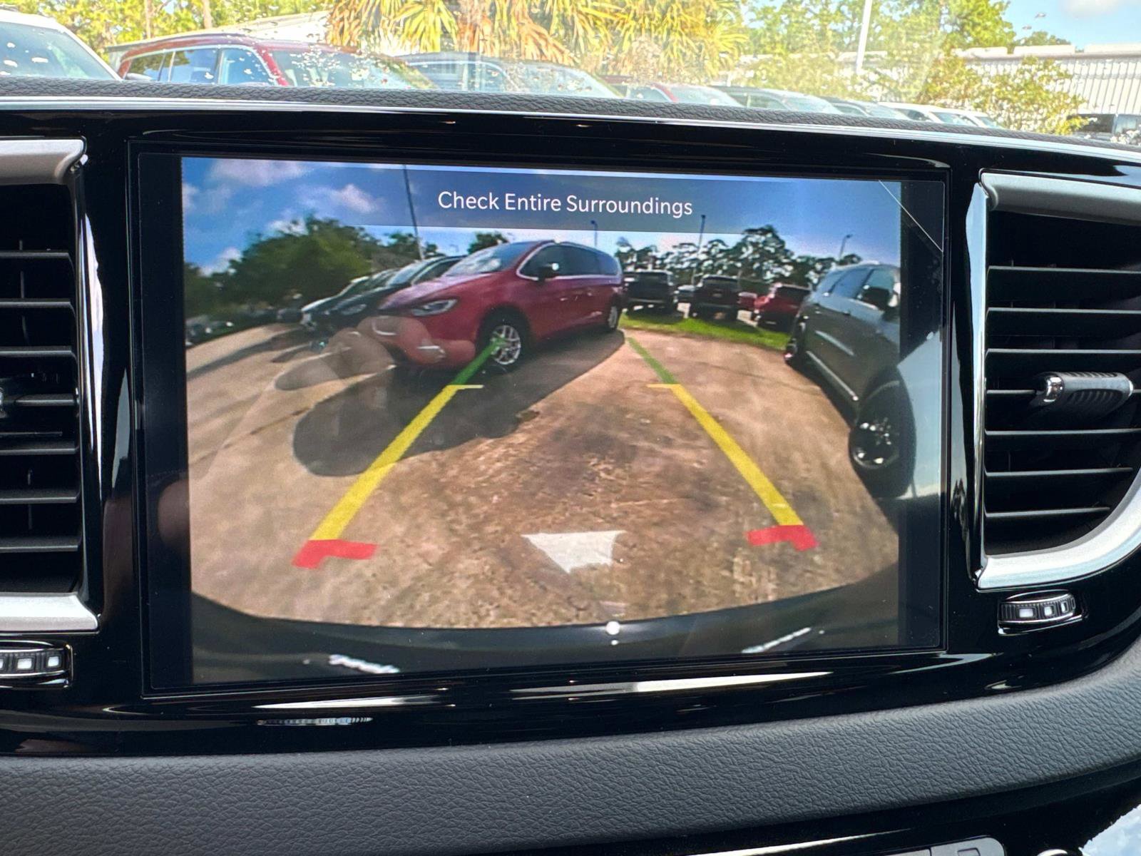 New 2026 Chrysler Voyager LX image 22