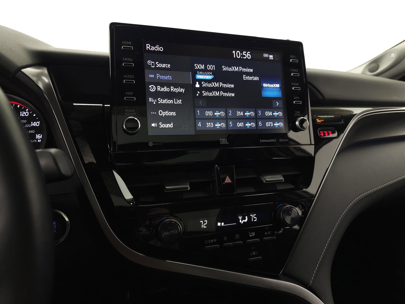 Used 2023 Toyota Camry XSE w/ Navigation Package image 20