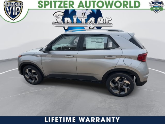 New 2026 Hyundai Venue SEL FWD image 11