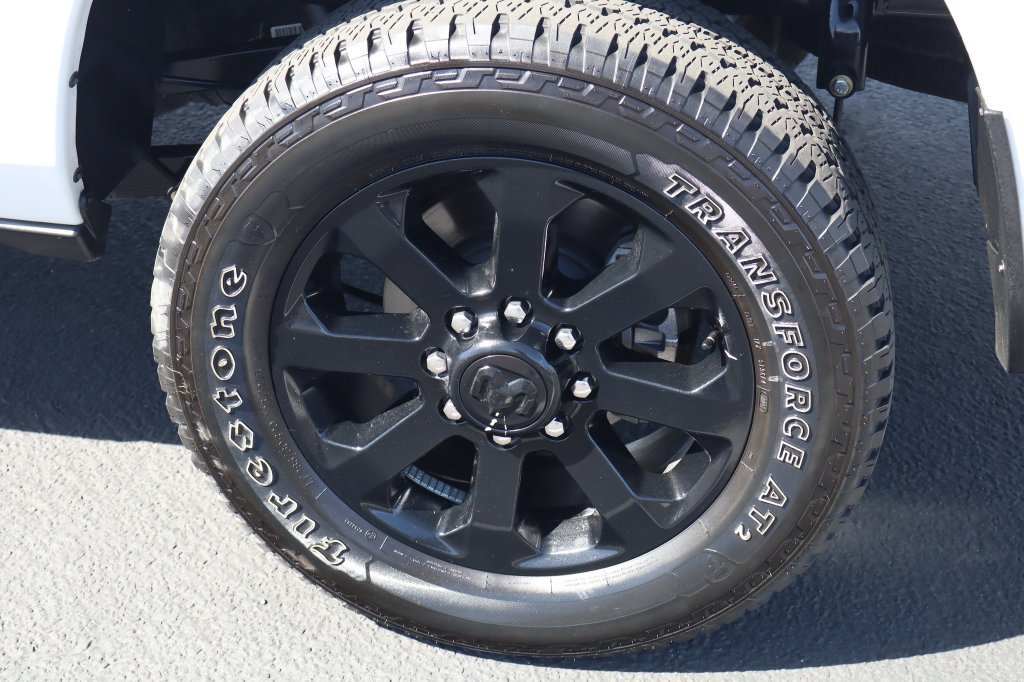 Used 2025 RAM 2500 Laramie AWD/4WD image 17