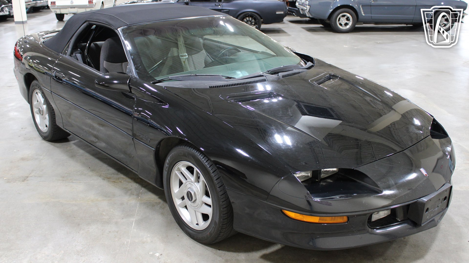 Used 1995 Chevrolet Camaro Z28 RWD image 39