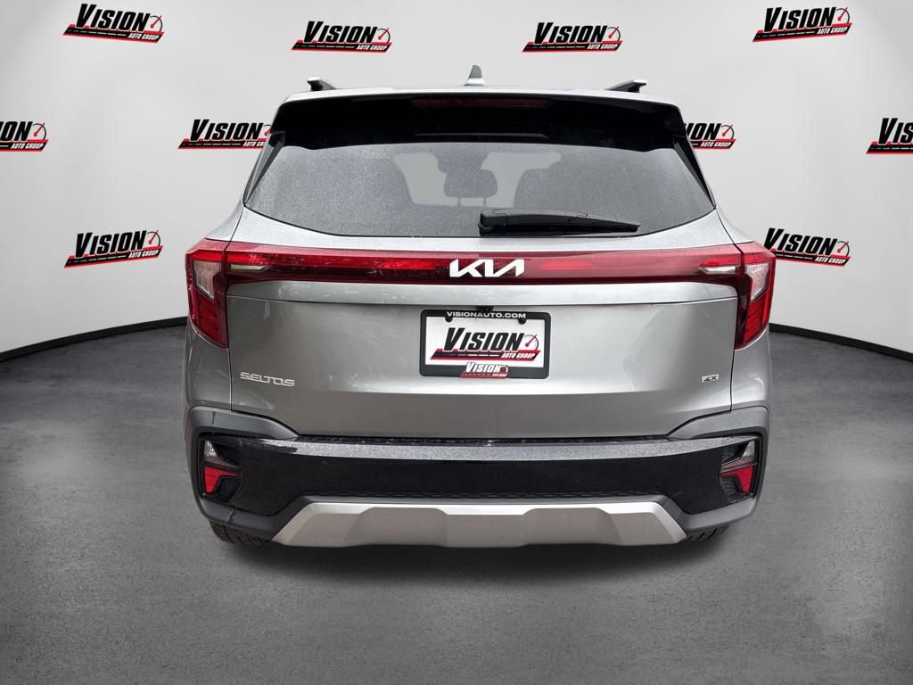 Used 2024 Kia Seltos SX AWD/4WD image 4