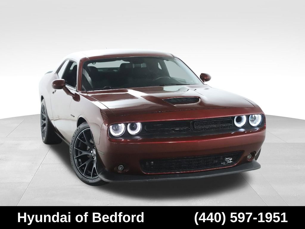Used 2022 Dodge Challenger R/T w/ Blacktop Package RWD 360° Tour