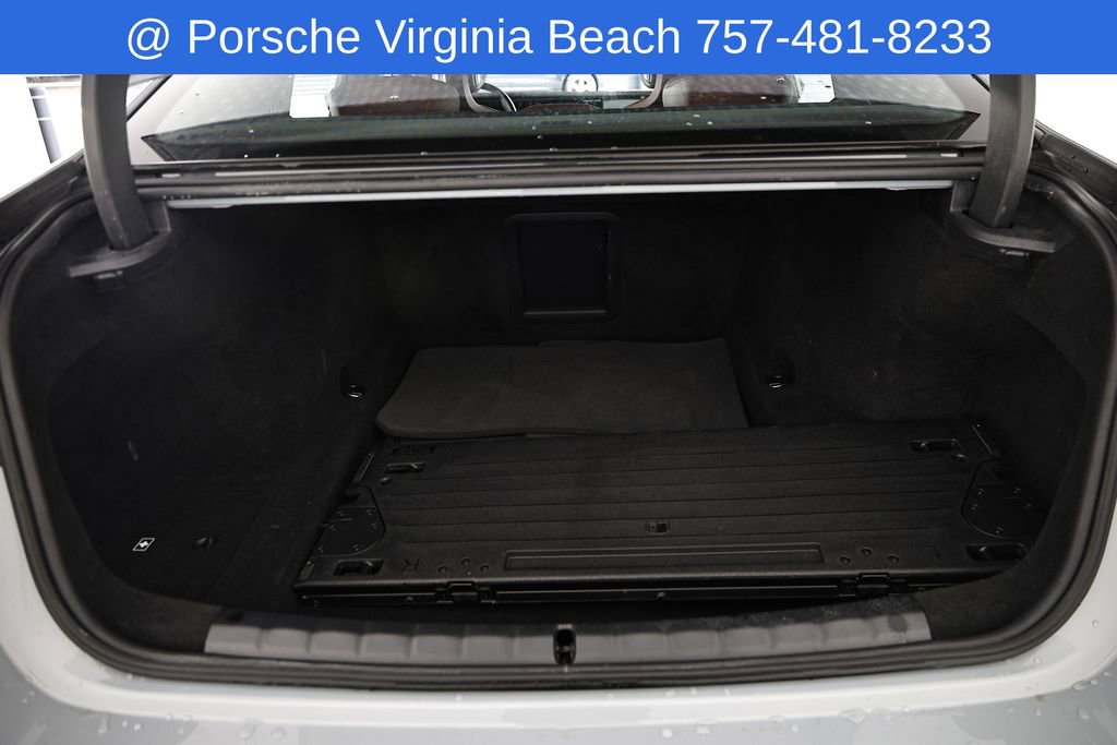 Used 2023 BMW 740i w/ Parking Assistance Package image 34