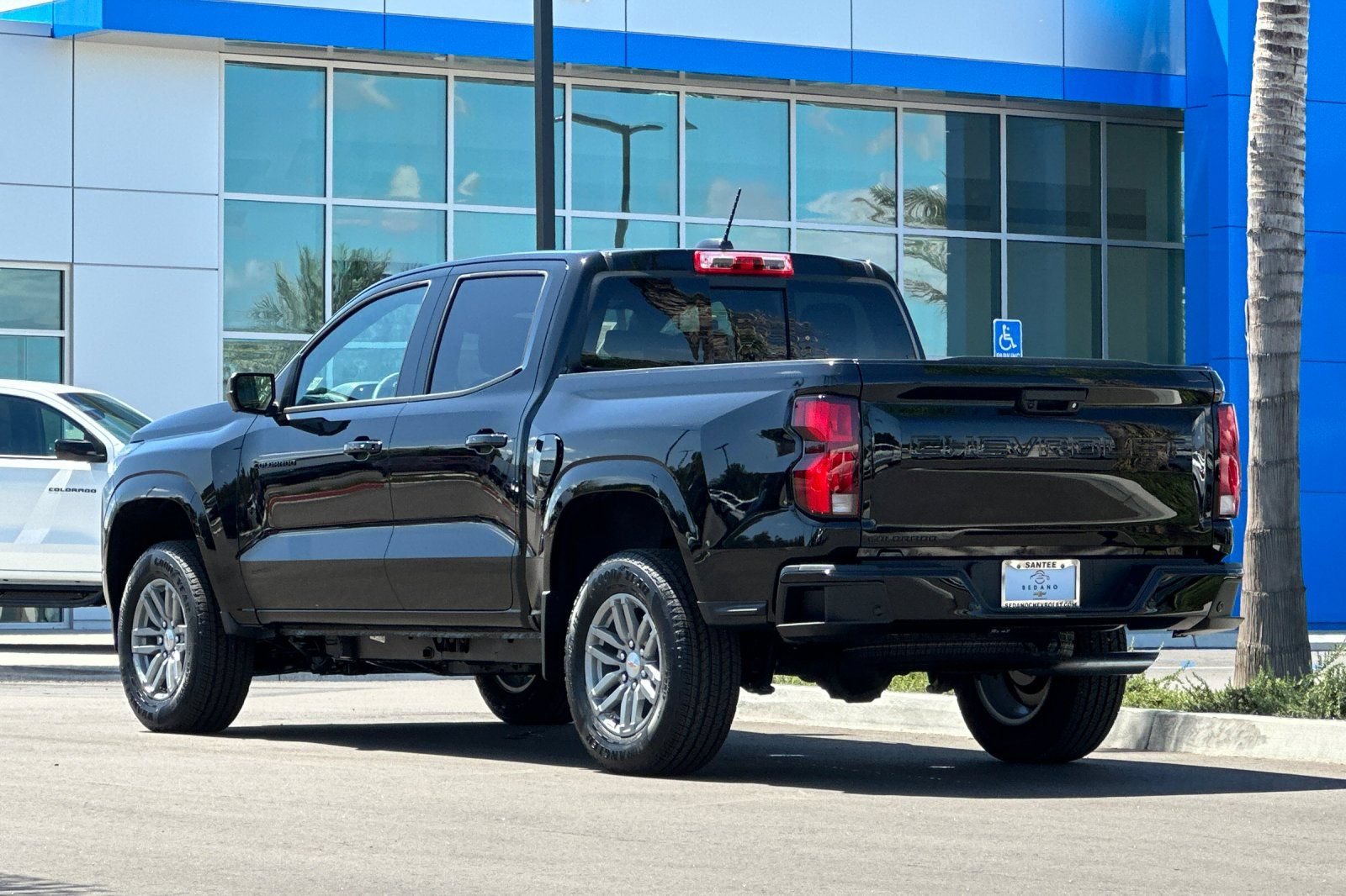 New 2026 Chevrolet Colorado LT w/ LT Convenience Package RWD image 6