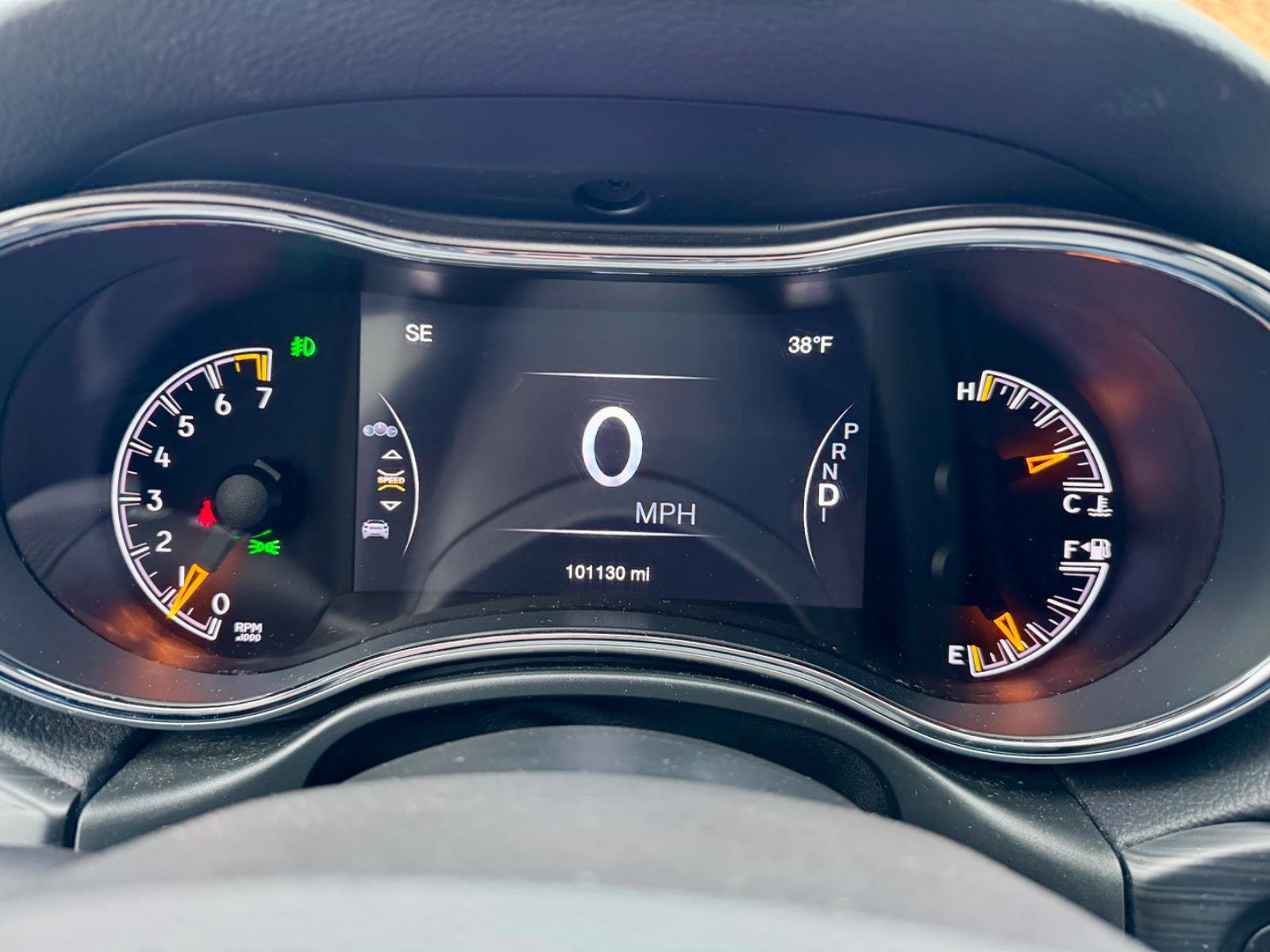 Used 2020 Jeep Grand Cherokee Altitude image 12