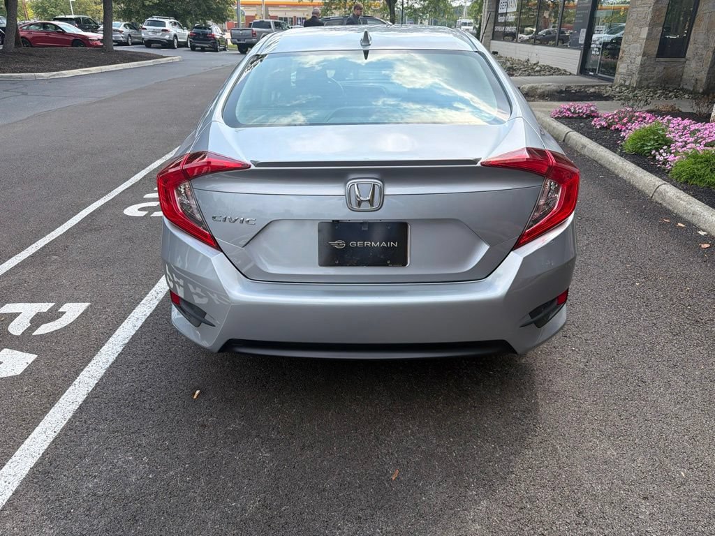 Certified 2018 Honda Civic EX-T image 4