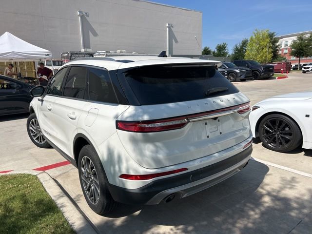 Used 2022 Lincoln Corsair FWD w/ Equipment Group 101A image 4