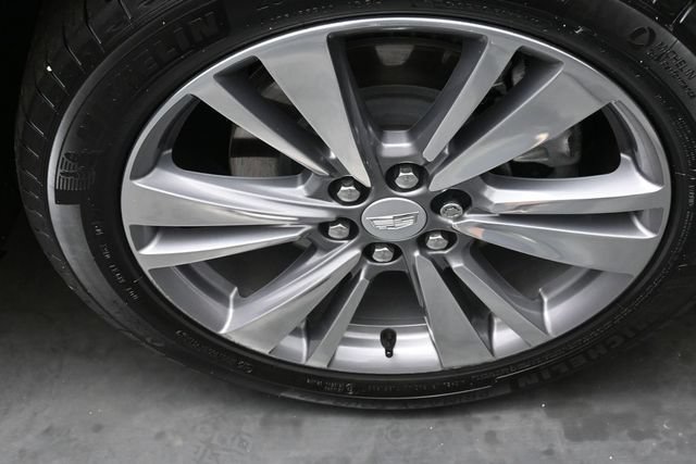 Used 2025 Cadillac XT6 Premium Luxury AWD/4WD image 37