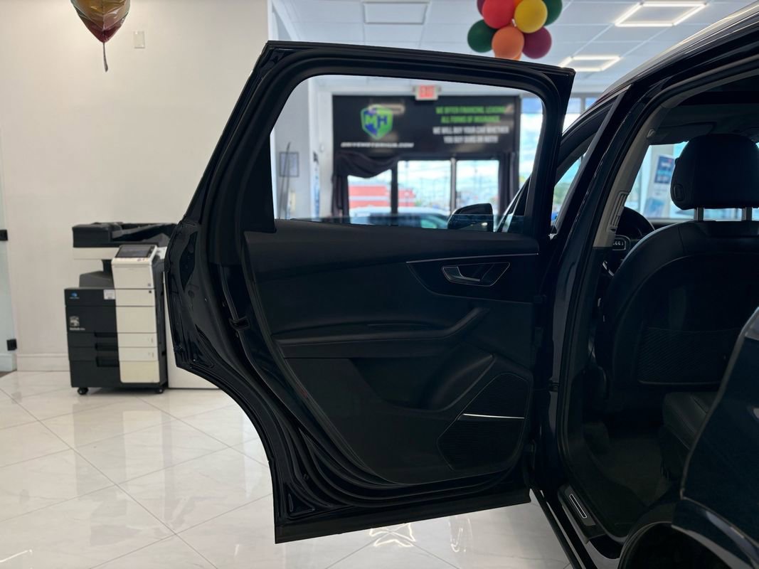 Used 2024 Audi Q7 3.0T Premium Plus image 42
