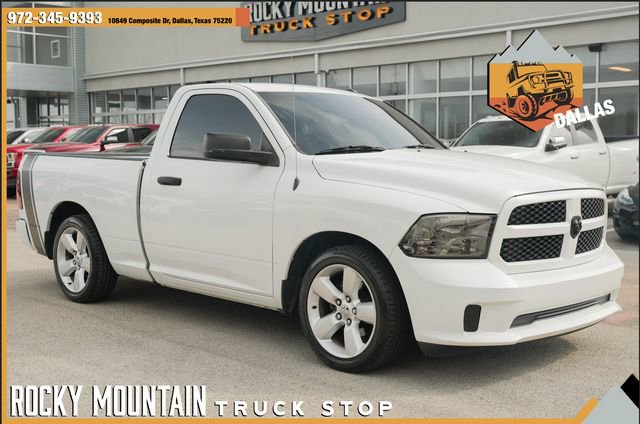 Used 2017 RAM 1500 Express image 1