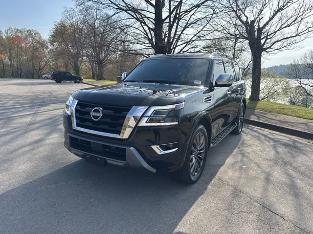 Used 2024 Nissan Armada Platinum w/ Captain's Chairs Package image 3