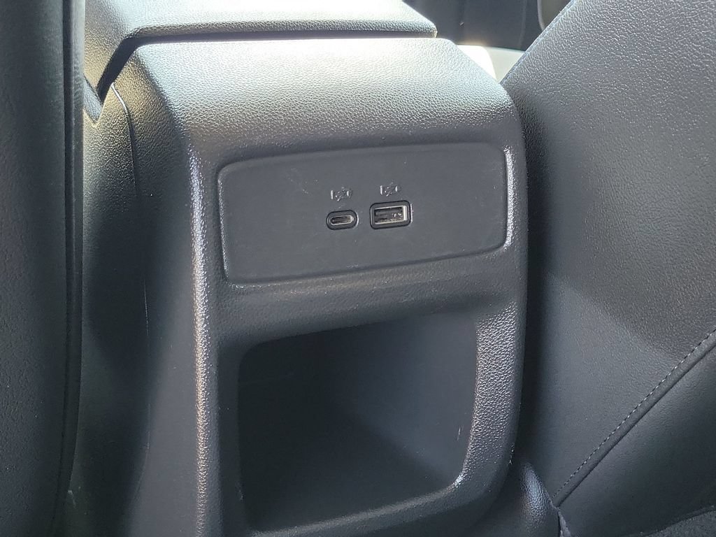 Used 2024 Chevrolet Trax LT w/ Driver Confidence Package FWD image 20