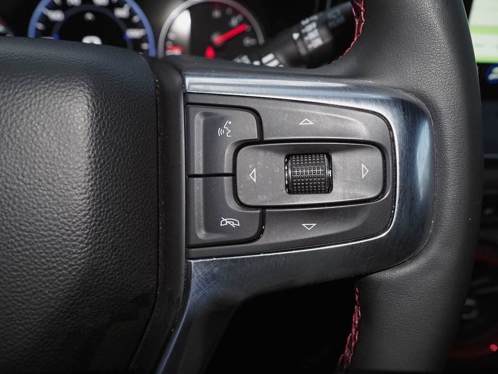 Certified 2023 Chevrolet Blazer RS w/ Driver Confidence II Package image 32