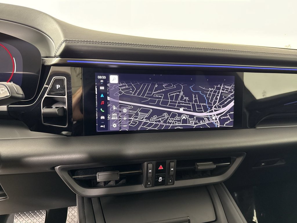 Certified 2025 Porsche Macan 4 Electric AWD/4WD image 27