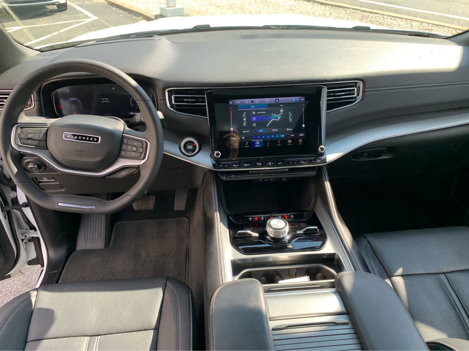 Used 2023 Jeep Wagoneer Series II w/ Convenience Group I image 11